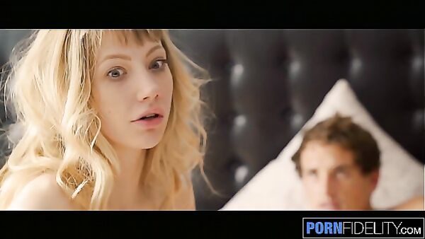 Ivy Wolfe: Slow Blowjob That Ends in a Facial