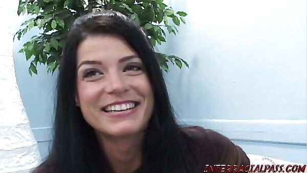 India Summer Takes Big Black Cock: Outdoor Pickup
