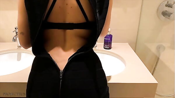 Bodycon Dress Babe Fucked Outdoors and in the Bathroom