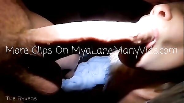 9 Months Pregnant Mya Lane Fucked in the Kitchen