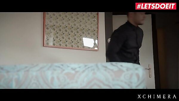 Alexis Crystal Gets Tied in Rope and Fucked